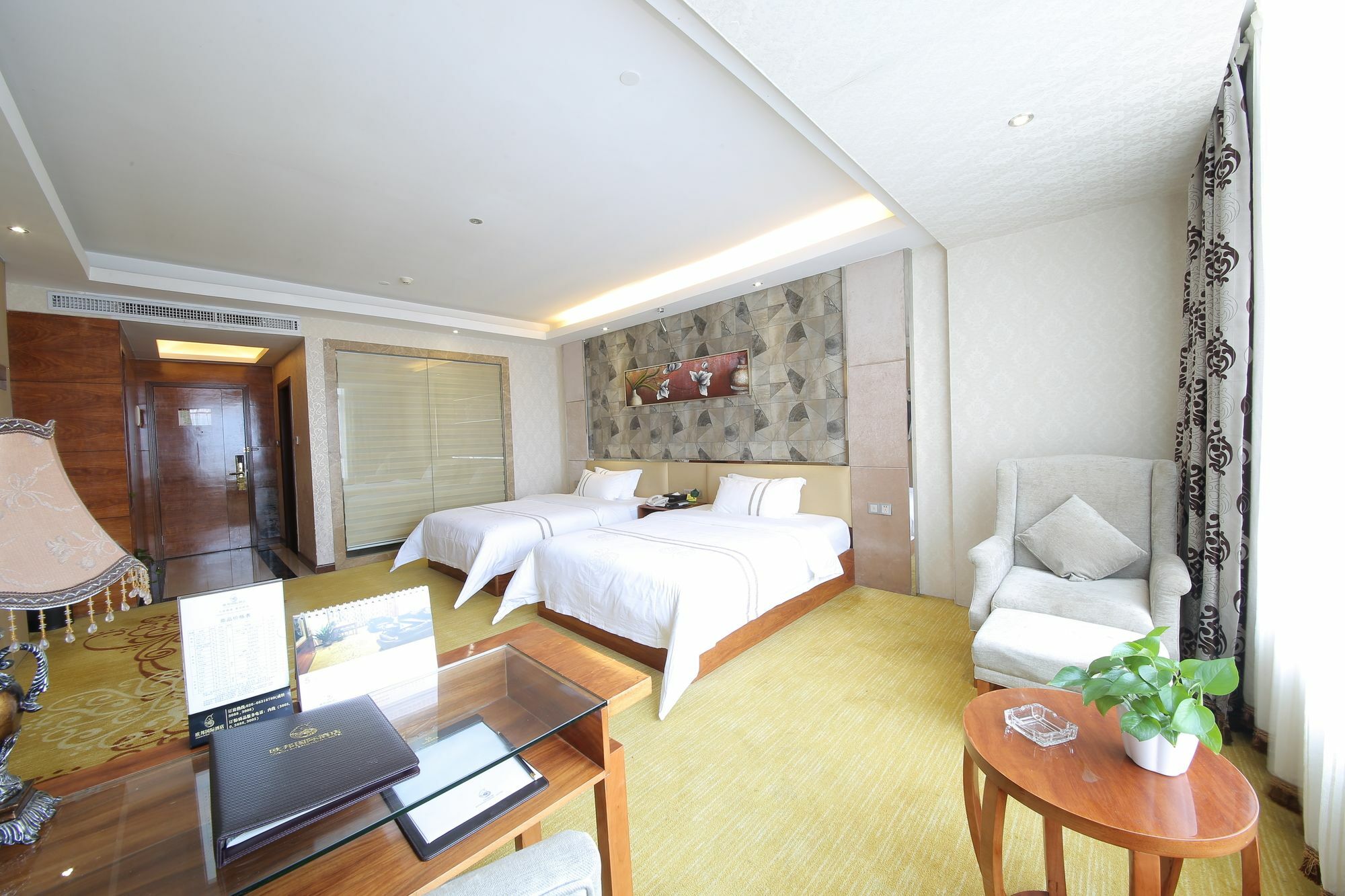 Oubon International Hotel Canton Extérieur photo